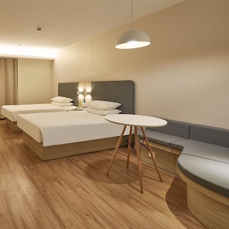 Hanting Hotel Shanghai Pudong Airport Zhuqiao エクステリア 写真