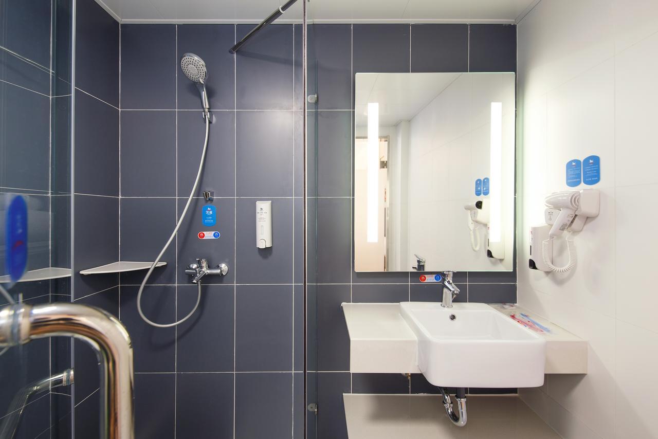 Hanting Hotel Shanghai Pudong Airport Zhuqiao エクステリア 写真