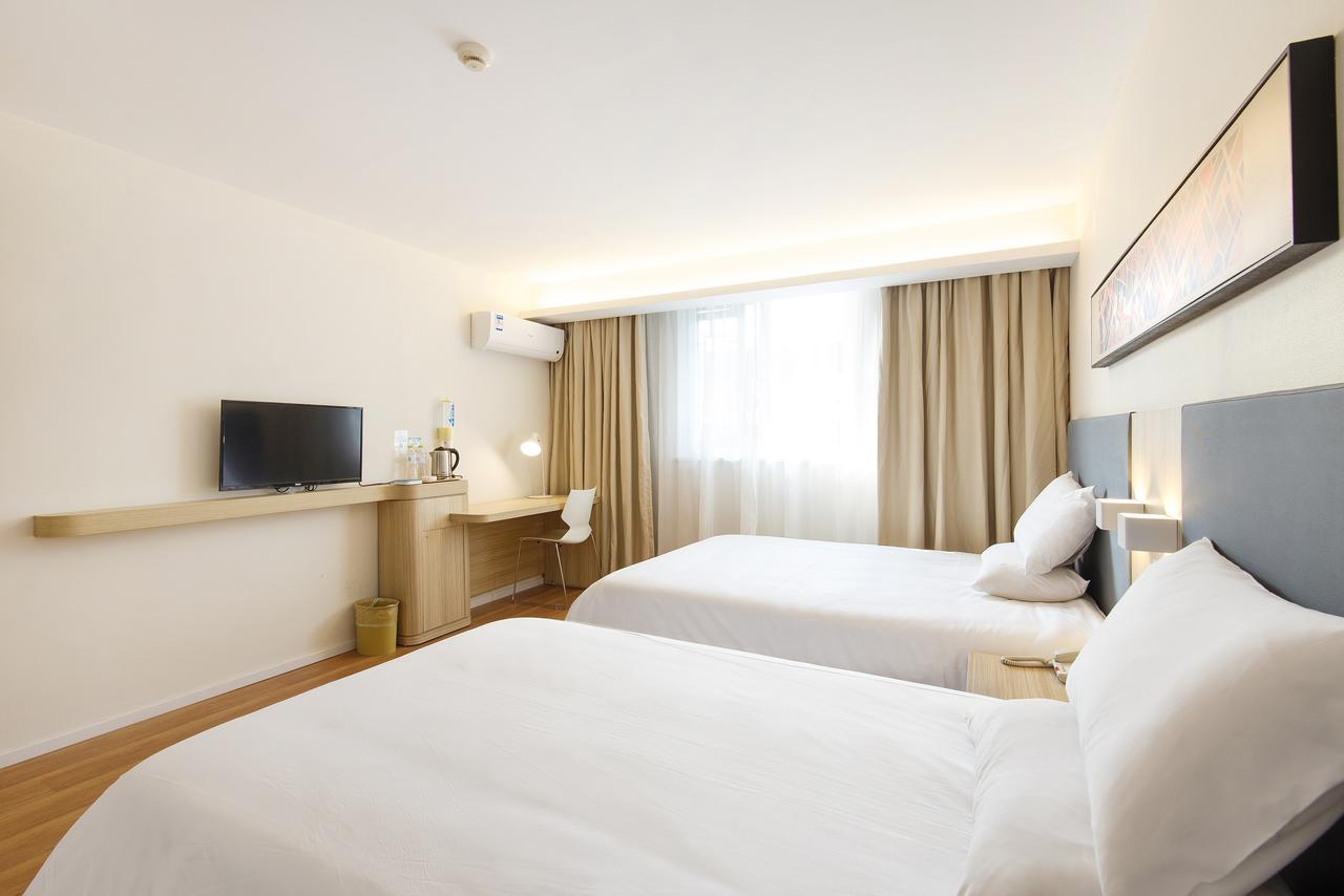 Hanting Hotel Shanghai Pudong Airport Zhuqiao エクステリア 写真