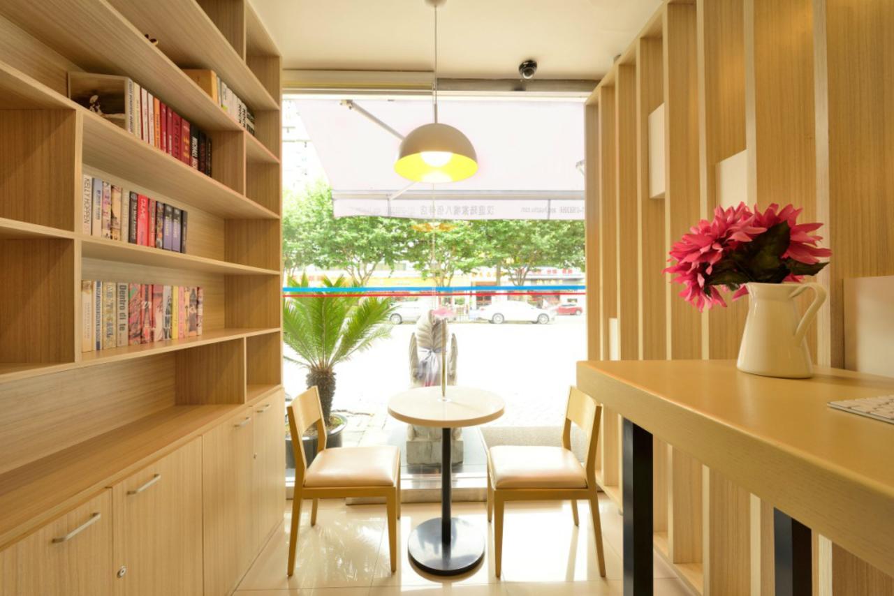 Hanting Hotel Shanghai Pudong Airport Zhuqiao エクステリア 写真